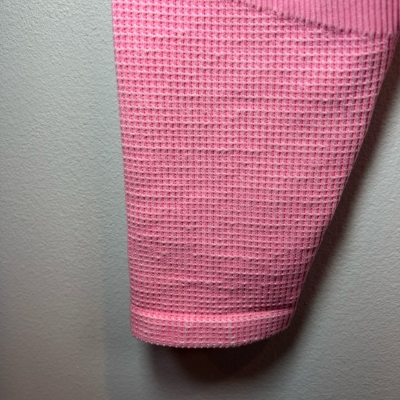 OFFLINE by Aerie Women's Main Squeeze High Waisted 7/8 Leggings Pink Textured XL - Picture 10 of 10